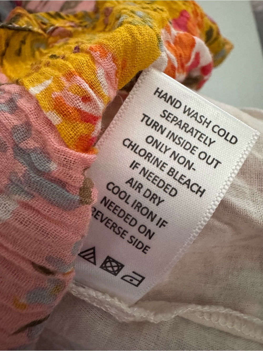 Mimi & Maggie Sundress Patchwork Floral Print Yellow, Purple & Blue Cotton 3T - Picture 7 of 7